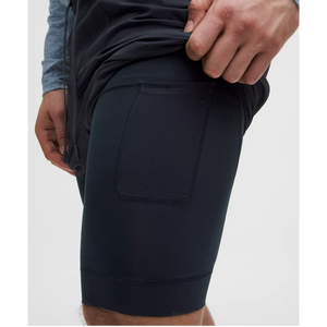 Shorts de compression décontractés pour hommes, séchage rapide, respirants, avec logo frontal, en polyester/coton, taille élastique, poche zippée, tricotés - Product Image 1
