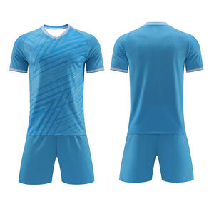 Uniforme de Fútbol Ligero y Transpirable, Superventas, con Impresión de Logotipo Personalizado, Manga Corta, Multicolor, Pedidos al por Mayor para la Temporada de Invierno - Product Image 4