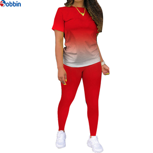 Conjunto Deportivo Personalizado de Verano para Mujer, Degradado Morado, Top de Manga Corta con Cuello Redondo y Leggings Largos, Casual para Todas las Temporadas - Product Image 6