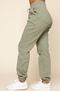 Pantalon de survêtement en molleton vert olive pour femmes grandes tailles, taille haute, coupe droite ample, longueur intégrale, décontracté, avec poches, pour l'automne - Product Image 3