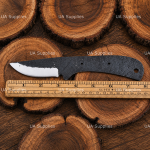 Cuchillo de Caza Forjado a Mano de Acero con Alto Contenido de Carbono, Hoja de 0.5mm de Grosor, Espiga Completa, 55 HRC, Fabricación de Cuchillos, Venta al por Mayor, Bajo MOQ, Proveedor OEM - Product Image 2