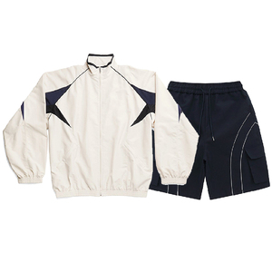 ชุดเซ็ตเสื้อแจ็คเก็ตมีฮู้ดกันลมน้ำหนักเบาผ้าไนลอนแบบ unisex พร้อมกางเกงขาสั้น มีเชือกผูกเอว สีพื้น เรียบง่าย สวมใส่สบาย เหมาะสำหรับกิจกรรมกลางแจ้งในฤดูหนาว ดีไซน์ 2 in 1 กันน้ำ - Product Image 3