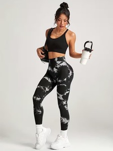 Leggings de Yoga con Estampado de Galaxia para Mujer |   Mallas de gimnasio con estampado de nebulosa cósmica |   Pantalones Deportivos de Cintura Alta en Poliéster y Elastano - Product Image 1