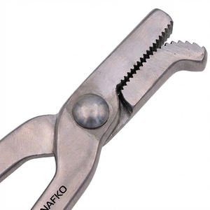 Pince à crins de fermeuse équine de précision, réutilisable, de qualité professionnelle, outil de forgeage pour une finition rapide et propre des clous - Product Image 1