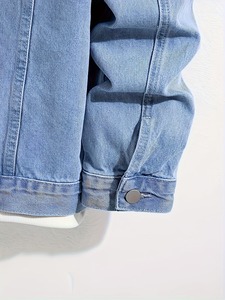 High Quality Casual Denim <b>Jackets</b> for Men and Vintage Style Plus Size Button Decoration Wholesale Denim Turn-down Collar Button - Product Image 4