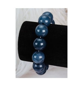 Pulsera de Resina Premium con Diseño Decorativo Moderno, Elegante Accesorio de Moda para Mujer, Disponible en Worldwide Supply - Product Image 2