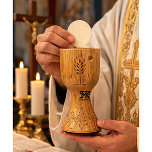 Calice d'église en bois sculpté à la main, fait main, pour la communion chrétienne, coupe religieuse d'autel, finition polie, écologique - Product Image 1