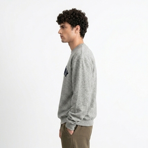Sudadera de cuello redondo gris para hombre, de alta calidad, de punto, de corte regular, informal, con estampado 'Someday', de gran venta, de diseñador. - Product Image 4