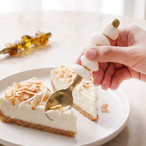 Cuillères à café vintage en acier inoxydable, durables, légères, finition miroir, manche martelé, compatibles lave-vaisselle, ensemble de cuillères à dessert - Product Image 3