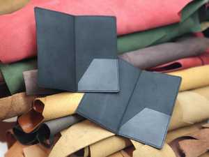 Multi <b>Pocket</b> Genuine Leather Bill <b>Folder</b> Restaurant Check Presenter Custom Logo Waiter Order Receipt Book LBH-0049 - Product Image 6