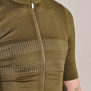 Conjuntos de Ciclismo Personalizados de Poliéster Ligero y Transpirable, Unisex, de Alta Calidad, de Secado Rápido, Manga Corta, con Estampado por Sublimación - Product Image 6