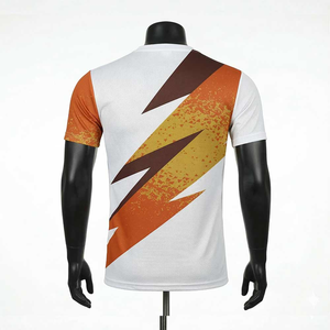 Camiseta de Manga Corta con Cuello Redondo y Estampado Geométrico Blanco y Naranja para Hombre, de Secado Rápido, Tejido de Punto, Corte Casual, Largo Regular - Product Image 2