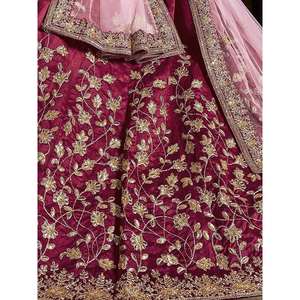 ผ้าไหมดิบปักเลื่อมสีน้ำตาลแดงที่สวยงามพร้อมตาข่ายนุ่ม - Product Image 2