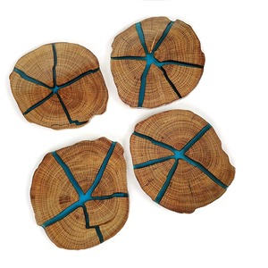 Nouvel ensemble de sous-verres classiques en résine et bois, tapis et supports en bois naturel de taille personnalisée pour la vente en gros - Product Image 1