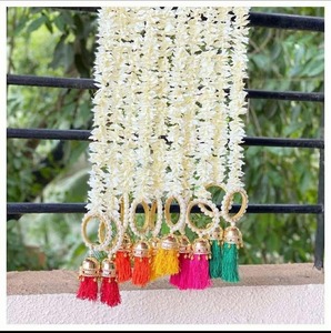 Guirlande de fleurs artificielles de jasmin et de mogra faites à la main, bracelets de perles, pompons en plastique et métal écologiques, pour mariage traditionnel et décoration intérieure - Product Image 2