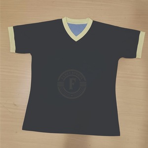 เสื้อยืดคอวีพิมพ์ลายแบบเต็มตัวสำหรับผู้ชายและผู้หญิง สไตล์ลำลองสำหรับเล่นกีฬา - Product Image 1