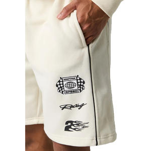 Ensemble de vêtements de week-end pour homme avec sweat-shirt en molleton 100% coton et short décontracté respirant pour la détente en plein air - Product Image 3