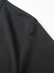 Maillot de football américain personnalisé en mesh respirant avec broderie, séchage rapide et propriétés antibactériennes, coupe respirante - Product Image 3