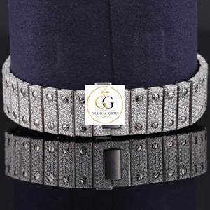 Reloj de Diamantes Dorado de Alta Calidad con Incrustaciones de Diamantes, Diseño Brillante para la Vida Nocturna y Fiestas, Disponible para Suministro Mundial - Product Image 5