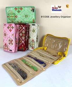 Organizador de Joyas de Algodón con Bordado Resham Indio, 5 Capas, Bolsillos, Estampado Étnico, Bolsa de Almacenamiento Tradicional Multiusos - Product Image 4