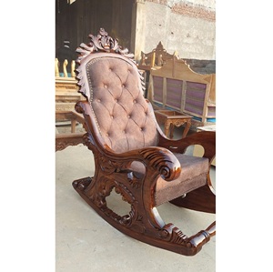 Fauteuil à bascule traditionnel en bois avec dossier capitonné en cuir véritable et roulettes pour salon - Product Image 4