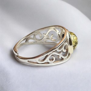 Anillo de plata de ley con ámbar báltico verde, anillo grande y grueso unisex con piedra preciosa para hombres y mujeres, joyería para dedos grandes. - Product Image 3