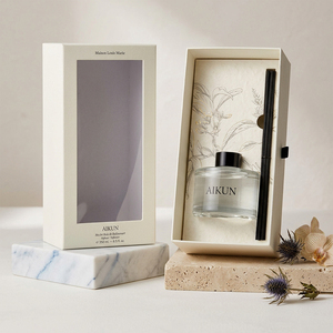 Aikun 250ml Customizable Scent Reed <b>Diffuser</b> Gift Set <b>With</b> Clear Glass Bottle Label And Window Box For Wedding And Holiday Gifts - Product Image 1