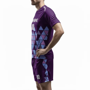 Uniforme de Fútbol Ligero al por Mayor, Poliéster Premium, Fabricante de Ropa Deportiva con Marca Personalizada OEM y Etiqueta Privada - Product Image 2