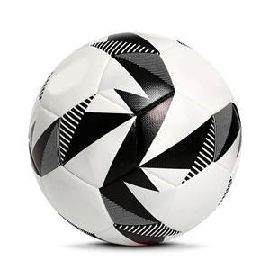 ลูกฟุตบอล OEM สีขาวดำ พิมพ์ลายดิจิตอล ทนทาน เหมาะสำหรับฝึกซ้อม น้ำหนัก 0.4-0.45 กก. บรรจุภัณฑ์มาตรฐาน - Product Image 1