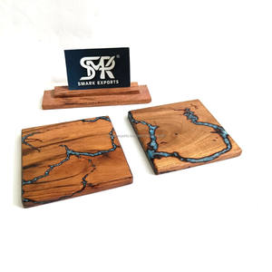 Posavasos de resina de madera rústica Juego de posavasos cuadrados de madera de acacia hechos a mano con incrustaciones de epoxi azul para decoración de Bar y cocina en casa - Product Image 2