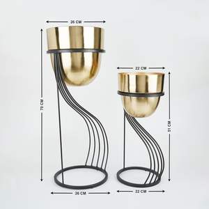 Support de pot de fleurs en métal de luxe pour l'amélioration des espaces intérieurs, extérieurs, patios et entrées dans les espaces contemporains – Support de jardinière en gros - Product Image 2