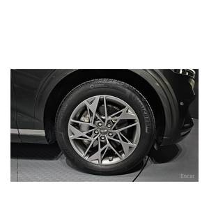 Genesis GV70 2.5T AWD 2024, SUV a Gasolina con 13,969 km, Volante a la Izquierda, Caja de Cambios Automática, Asientos de Cuero, Cámara Trasera - Product Image 5