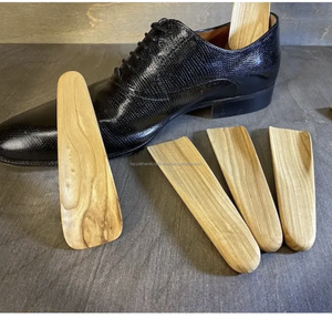 Custom Logo Wooden <b>Shoe</b> <b>Horn</b> <b>Long</b> Curved Handle with Hanging Hole - Product Image 3