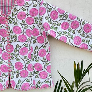 Veste matelassée à imprimé floral rose, col en V, manches trois quarts, en coton, vêtement d'extérieur pour le printemps, manteau pour femme - Product Image 2