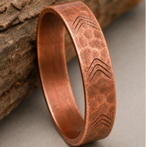 Bague en Cuivre Pur Forgé à la Main de Qualité Supérieure pour la Santé et le Bien-être, Motif Chevron Flèche Gravé, Vente en Gros - Product Image 4