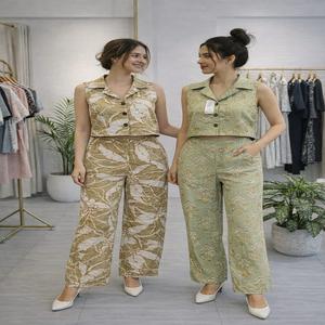 ชุดเซ็ตผ้าฝ้ายทำมือสำหรับผู้หญิง สไตล์โมเดิร์น ดีไซน์เรียบหรู พร้อมรายละเอียดประณีต ทออย่างสบาย ใส่ได้ทุกโอกาส ชุดมิดิ 2 ชิ้น - Product Image 1