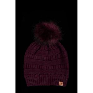 Berretto Halo Super con Pompon in Finta Pelliccia, Accessorio Invernale di Qualità Premium - Product Image 3