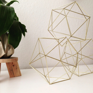 Terrario de Vidrio Geométrico Dorado, Macetero Moderno Hecho a Mano para Decoración de Bodas, Jardines y Viveros - Product Image 4