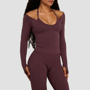 Camiseta Deportiva Casual de Manga Larga para Mujer con Diseño de Hombros Descubiertos, Color Personalizado, Superventas, Ropa Deportiva de Yoga con Orificios para Pulgares - Product Image 4