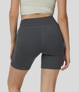 Shorts de sport gris taille haute pour femme avec poches, taille élastique, respirants, pour le cyclisme - Product Image 5
