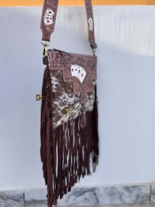 Sac fourre-tout élégant en cuir de vachette pour femme, avec gravures artisanales et fermeture éclair, sac à main multi-usages, vente flash - Product Image 3