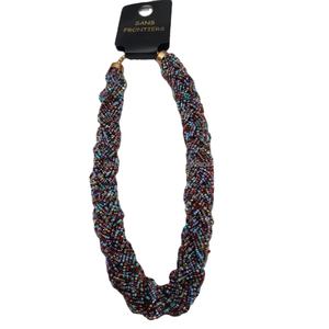 Collier en perles de résine écologiques faites à la main de haute qualité pour femmes et filles, bijoux tendance, couleur personnalisable, vente en gros au meilleur prix - Product Image 1