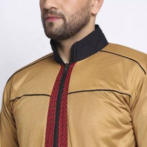 Ensemble de survêtement personnalisé pour hommes, vêtements de sport Slim Fit Gyms avec matériau de haute qualité - Product Image 2