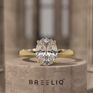 Bague de fiançailles en diamant taille ovale en or massif 14 carats, sertie de griffes, élégante bague solitaire avec diamant de 2 carats - Product Image 1