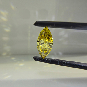 Diamante Cultivado en Laboratorio de 1 Quilate, Corte Marquesa, Color Amarillo Intenso VS1, Certificado IGI, Piedra Suelta Amarillo Brillante - Product Image 1