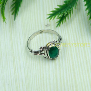 Bague en émeraude verte, argent sterling 925, bague en pierre verte, bijoux en émeraude, bague au design artisanal, cadeau de Noël, bijoux pour femmes - Product Image 6