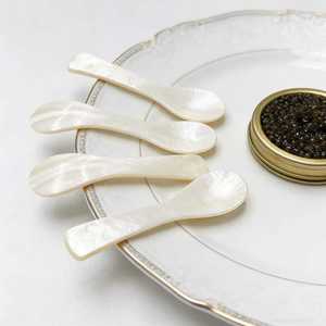 Cuillère à caviar en nacre, ustensile de service artisanal pour la dégustation de caviar et les dîners de luxe, fabricant OEM, vente en gros - Product Image 2