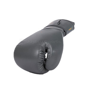 Gants de boxe en cuir fabriqués au Pakistan, haute qualité, personnalisables, légers, écologiques, offrant une protection pour l'entraînement - Product Image 5