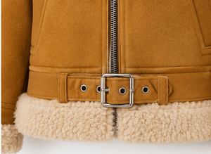 Veste en polaire pour femme avec col châle, manches longues et fermeture boutonnée - Product Image 4