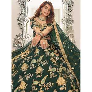 Impresionante ropa de boda de seda con arte bordado verde Lehenga Choli - Product Image 4